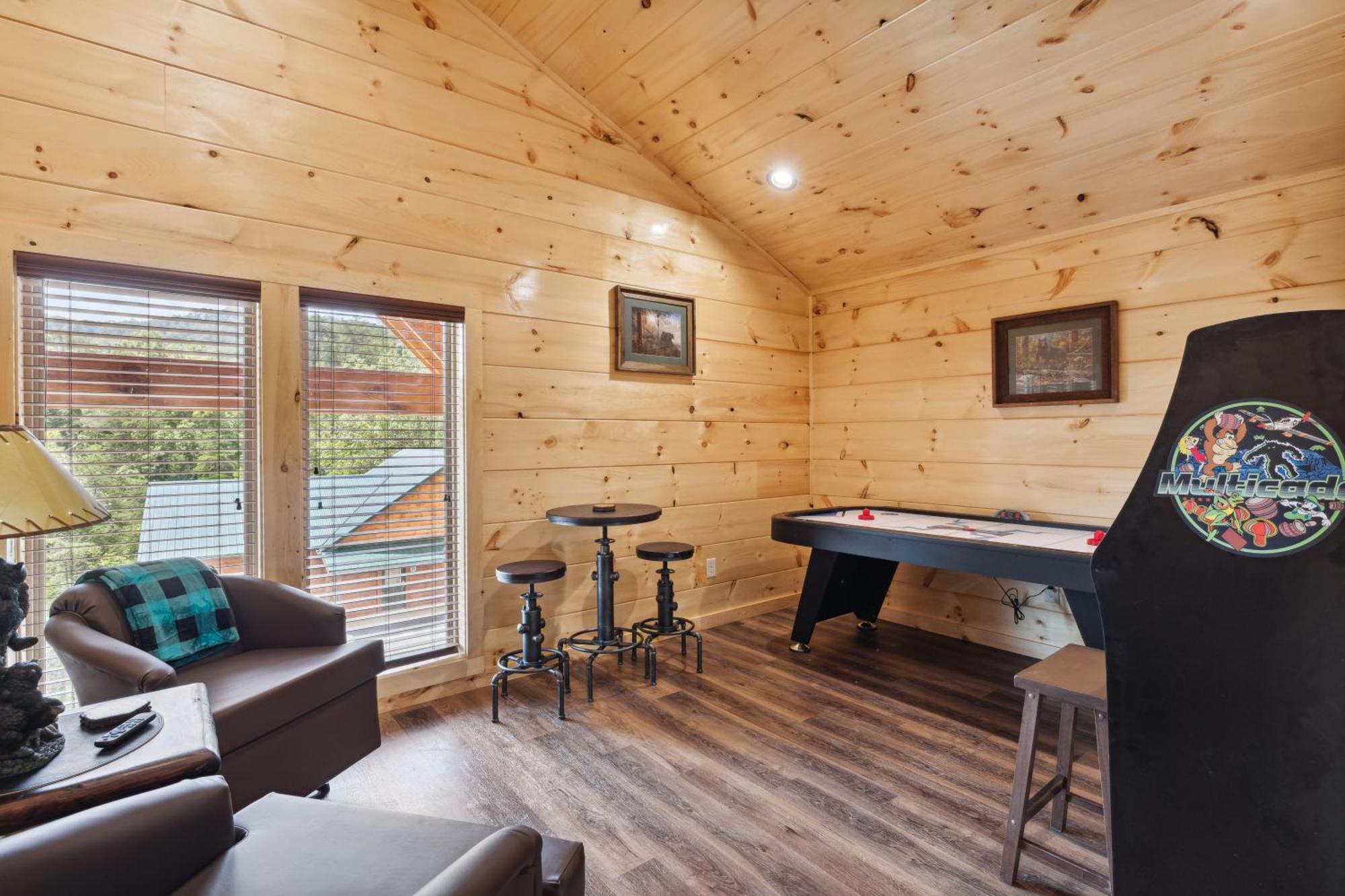 The 3 Bears Is A Newly Built 3 Bedroom Cabin Only 3 Minutes From The Parkway! 鸽子谷 外观 照片